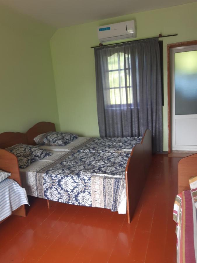 Guesthouse On Topchan 17 New Athos Exterior photo